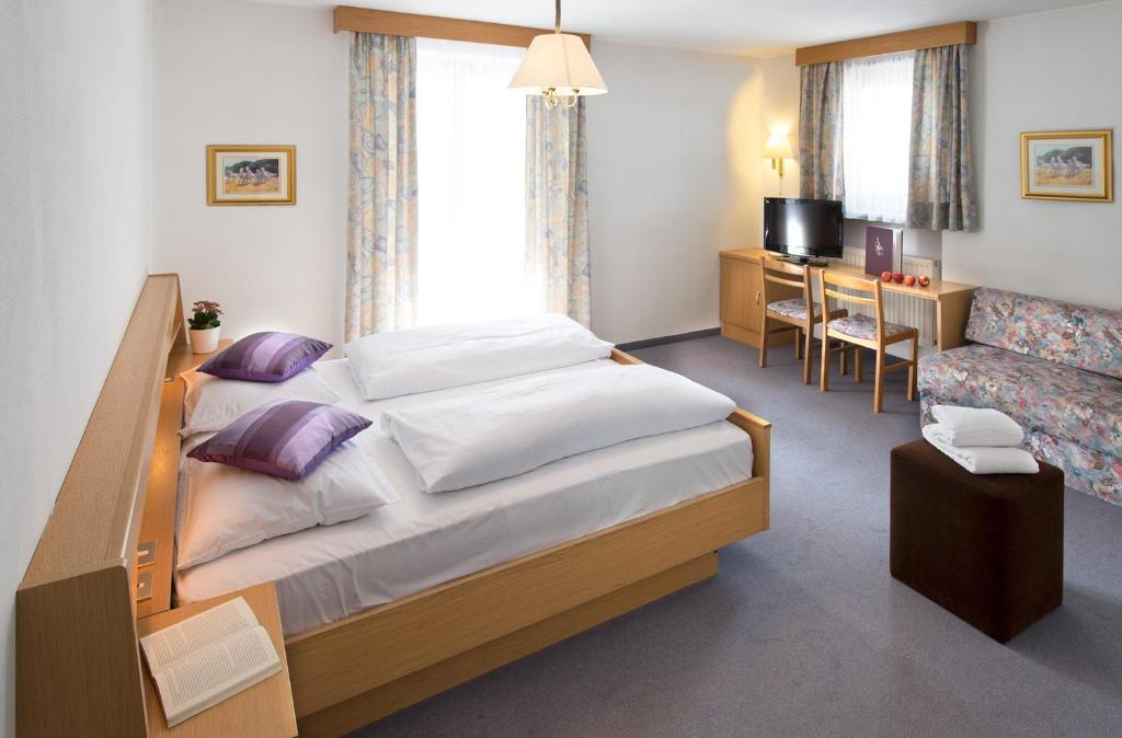 Hotel Regglbergerhof Deutschnofen Kamer foto